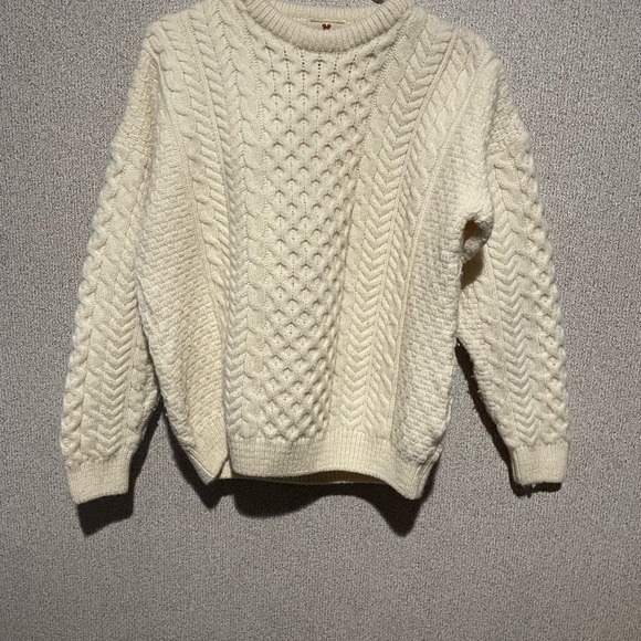 Carraig Donn Other - Cream Cable Knit Crewneck Sweater